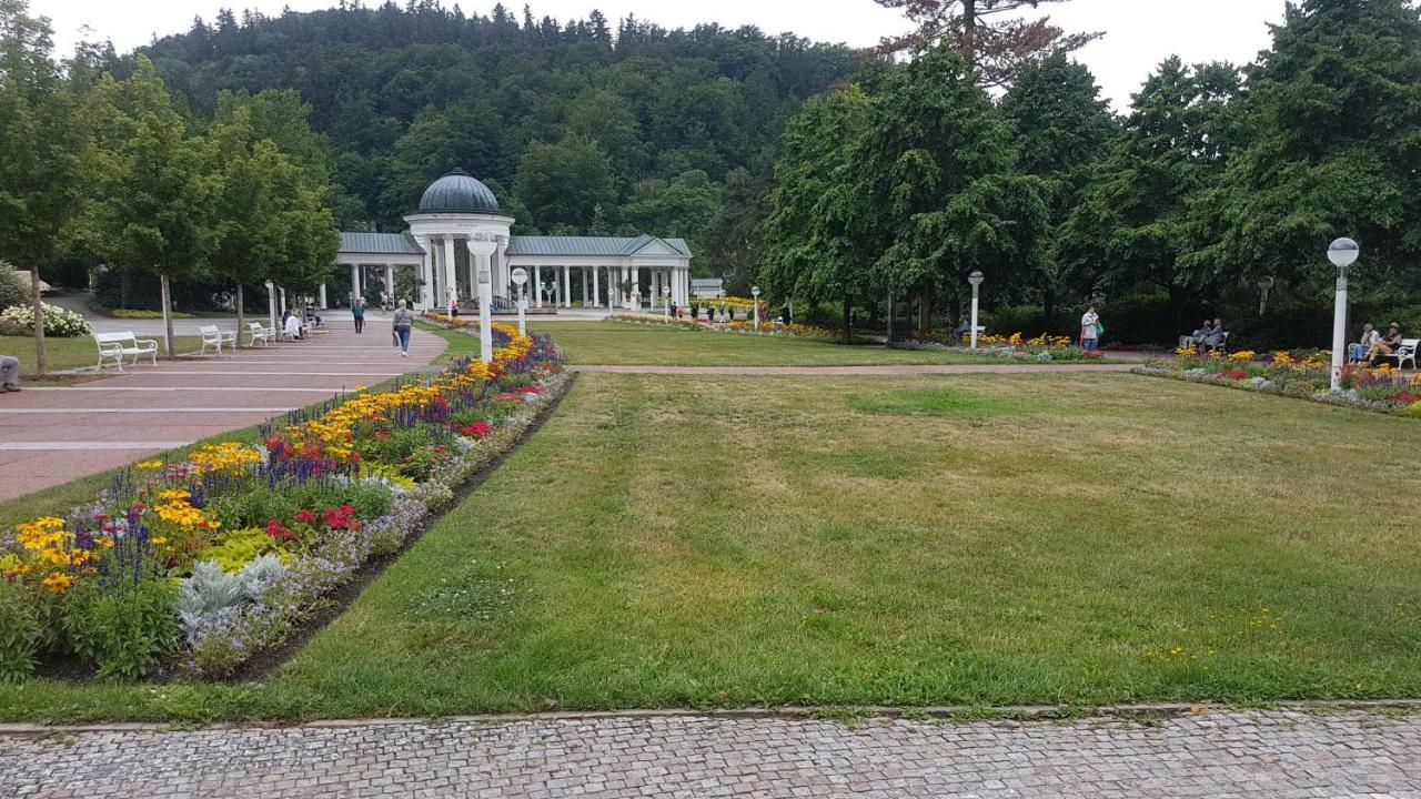 Apartman U Kolonady Marianske Lazne Luaran gambar